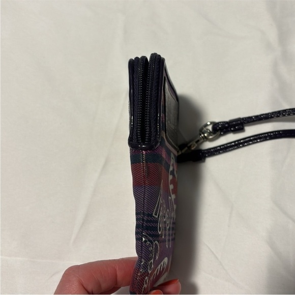 COACH Poppy Tartan purple plaid wristlet purple pink - Picture 7 of 11